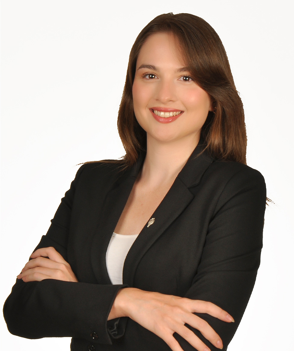 SİMAY ÖYKÜ AKYÜZ